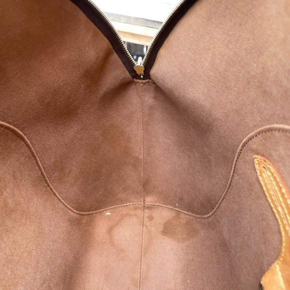 Louis Vuitton Ellipse Bag Monogram Canvas GM - Picture 11 of 16